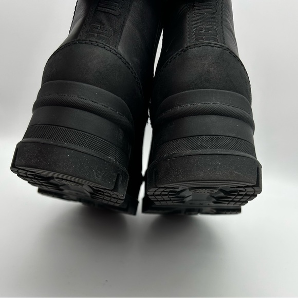 UGG BLACK MERINA WATERPROOF LEATHER PLATFORM BOOTS, WOMEN EUR 38 US 7 - Picture 8 of 11